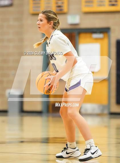 Thumbnail 2 in Denver South vs Summit (Dakota Ridge High School) photogallery.