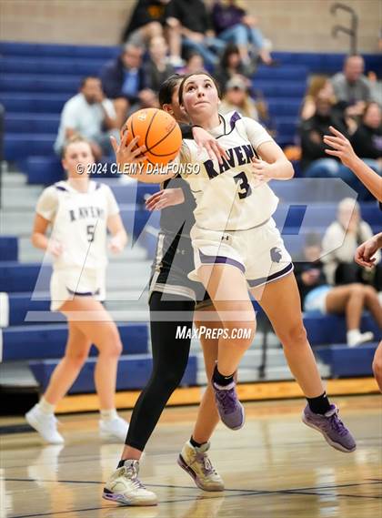 Thumbnail 2 in Denver South vs Summit (Dakota Ridge High School) photogallery.