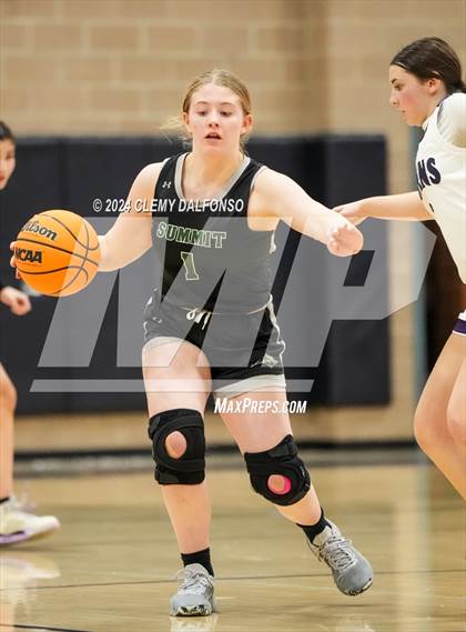 Thumbnail 3 in Denver South vs Summit (Dakota Ridge High School) photogallery.
