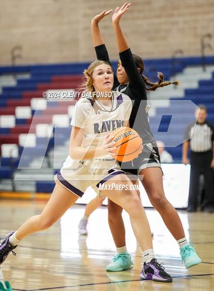 Thumbnail 1 in Denver South vs Summit (Dakota Ridge High School) photogallery.