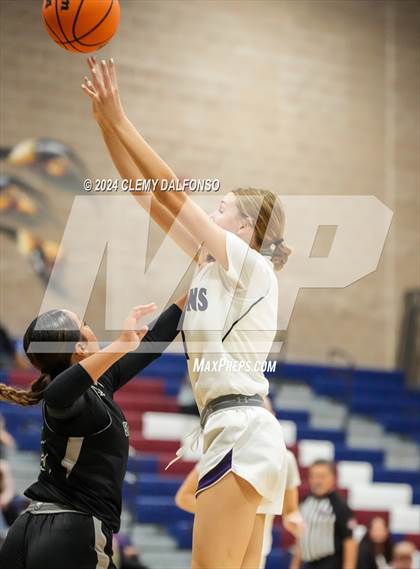 Thumbnail 2 in Denver South vs Summit (Dakota Ridge High School) photogallery.