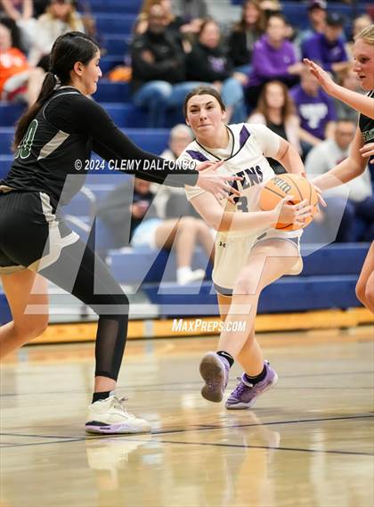 Thumbnail 1 in Denver South vs Summit (Dakota Ridge High School) photogallery.