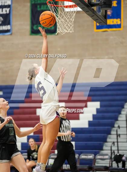 Thumbnail 1 in Denver South vs Summit (Dakota Ridge High School) photogallery.
