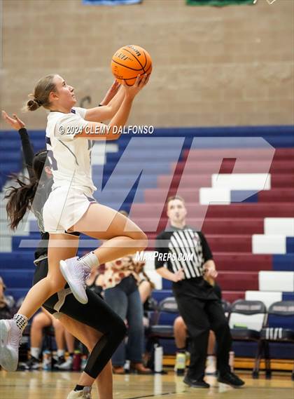 Thumbnail 1 in Denver South vs Summit (Dakota Ridge High School) photogallery.