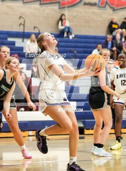 Thumbnail 1 in Denver South vs Summit (Dakota Ridge High School) photogallery.