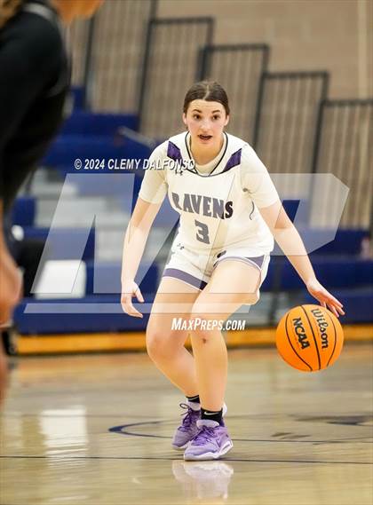 Thumbnail 1 in Denver South vs Summit (Dakota Ridge High School) photogallery.