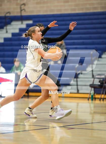 Thumbnail 3 in Denver South vs Summit (Dakota Ridge High School) photogallery.