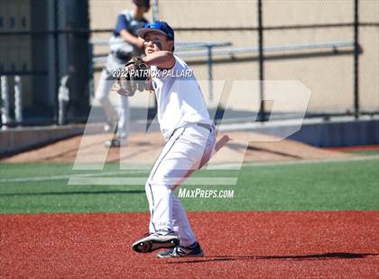 Thumbnail 1 in Oak Ridge @ Bellarmine photogallery.