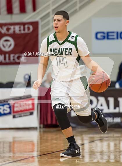 Thumbnail 3 in Weaver vs. Roselle Catholic (Spalding Hoophall Classic) photogallery.