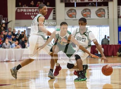 Thumbnail 2 in Weaver vs. Roselle Catholic (Spalding Hoophall Classic) photogallery.