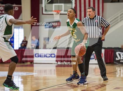 Thumbnail 2 in Weaver vs. Roselle Catholic (Spalding Hoophall Classic) photogallery.