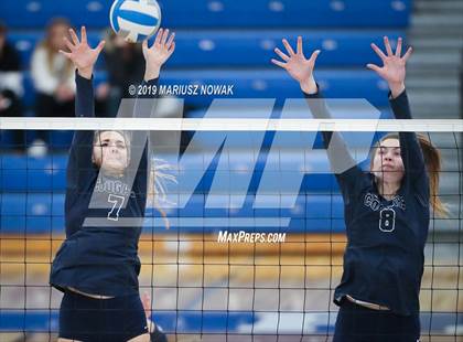 Thumbnail 1 in Stoney Creek vs. Rochester (MHSAA District Final) photogallery.
