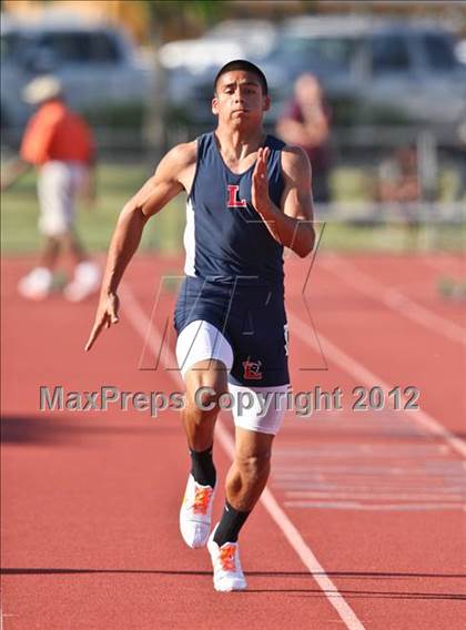 Thumbnail 3 in Titan Top 9 Invitational (Boys 100m Dash) photogallery.