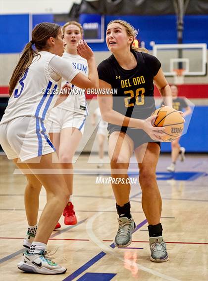 Thumbnail 1 in Del Oro @ Folsom photogallery.