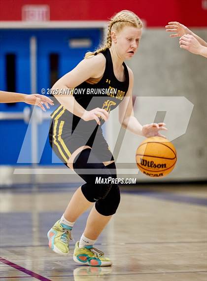 Thumbnail 1 in Del Oro @ Folsom photogallery.