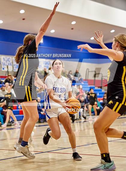 Thumbnail 1 in Del Oro @ Folsom photogallery.
