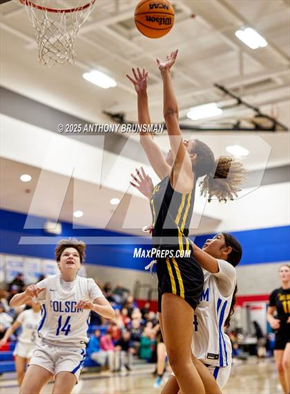 Thumbnail 1 in Del Oro @ Folsom photogallery.