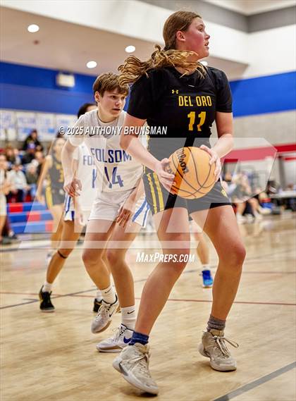 Thumbnail 1 in Del Oro @ Folsom photogallery.