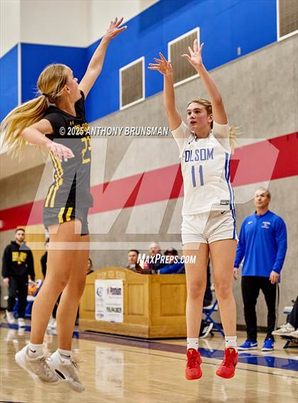 Thumbnail 1 in Del Oro @ Folsom photogallery.