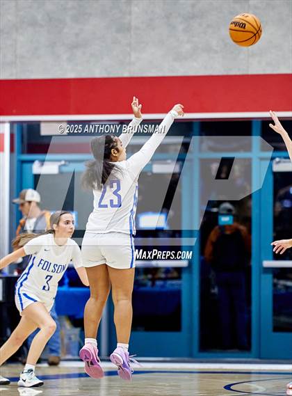Thumbnail 1 in Del Oro @ Folsom photogallery.
