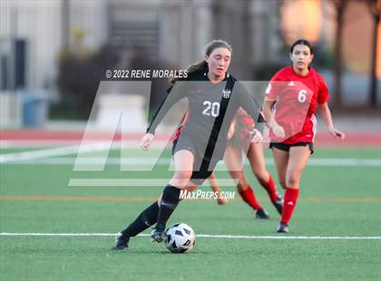 Thumbnail 2 in Flintridge Sacred Heart vs Mayfield photogallery.