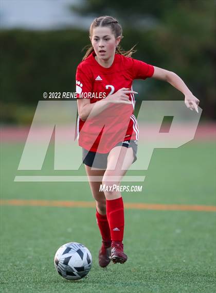 Thumbnail 1 in Flintridge Sacred Heart vs Mayfield photogallery.