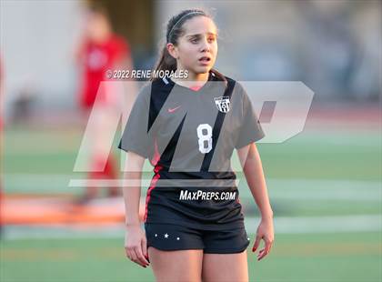 Thumbnail 2 in Flintridge Sacred Heart vs Mayfield photogallery.