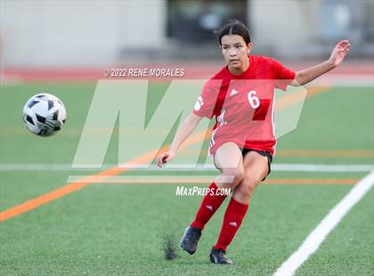 Thumbnail 1 in Flintridge Sacred Heart vs Mayfield photogallery.