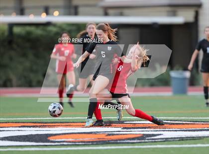 Thumbnail 3 in Flintridge Sacred Heart vs Mayfield photogallery.
