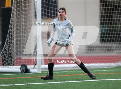 Thumbnail 1 in Flintridge Sacred Heart vs Mayfield photogallery.