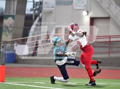 Thumbnail 3 in Kennedy Catholic @ Auburn Riverside photogallery.