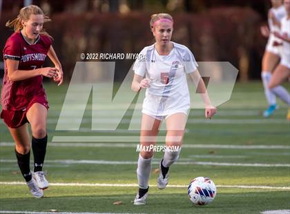Thumbnail 2 in Bedford vs Portsmouth (NHIAA D1 Semifinal) photogallery.
