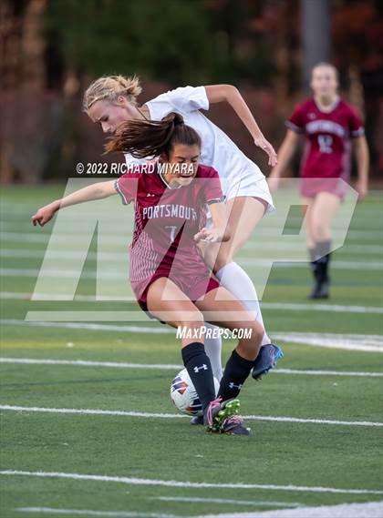 Thumbnail 2 in Bedford vs Portsmouth (NHIAA D1 Semifinal) photogallery.