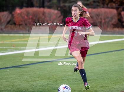 Thumbnail 2 in Bedford vs Portsmouth (NHIAA D1 Semifinal) photogallery.