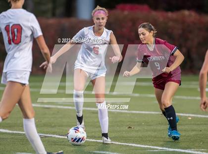 Thumbnail 1 in Bedford vs Portsmouth (NHIAA D1 Semifinal) photogallery.