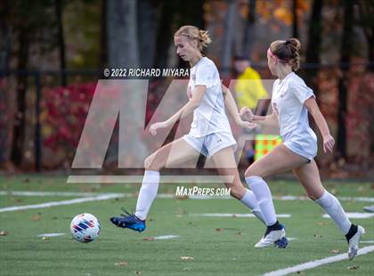 Thumbnail 3 in Bedford vs Portsmouth (NHIAA D1 Semifinal) photogallery.