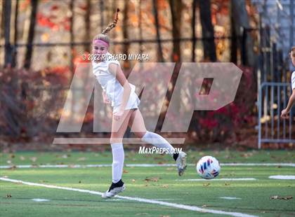 Thumbnail 3 in Bedford vs Portsmouth (NHIAA D1 Semifinal) photogallery.
