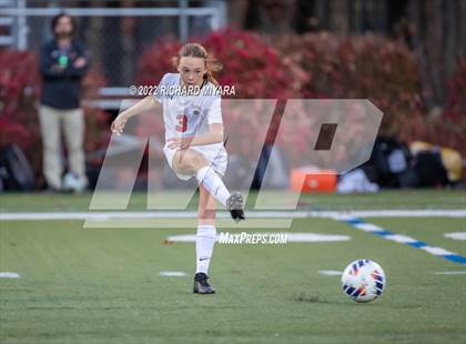 Thumbnail 3 in Bedford vs Portsmouth (NHIAA D1 Semifinal) photogallery.