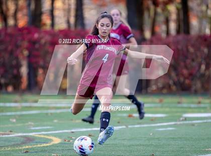 Thumbnail 1 in Bedford vs Portsmouth (NHIAA D1 Semifinal) photogallery.