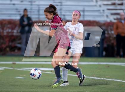 Thumbnail 2 in Bedford vs Portsmouth (NHIAA D1 Semifinal) photogallery.