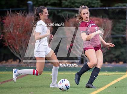 Thumbnail 3 in Bedford vs Portsmouth (NHIAA D1 Semifinal) photogallery.