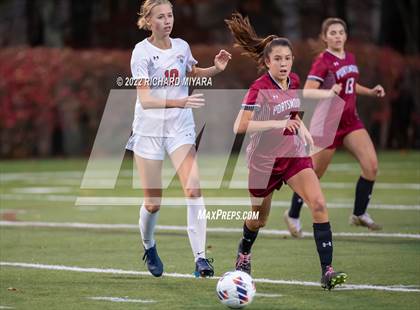 Thumbnail 3 in Bedford vs Portsmouth (NHIAA D1 Semifinal) photogallery.