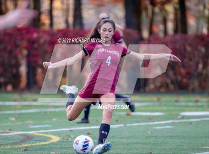 Thumbnail 2 in Bedford vs Portsmouth (NHIAA D1 Semifinal) photogallery.