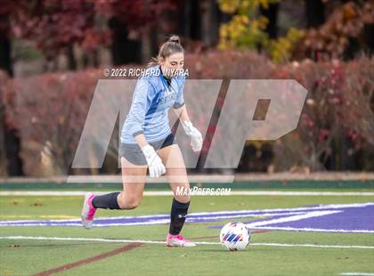 Thumbnail 2 in Bedford vs Portsmouth (NHIAA D1 Semifinal) photogallery.
