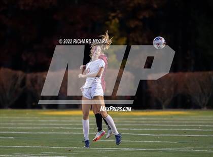 Thumbnail 3 in Bedford vs Portsmouth (NHIAA D1 Semifinal) photogallery.