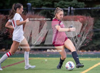 Thumbnail 1 in Bedford vs Portsmouth (NHIAA D1 Semifinal) photogallery.
