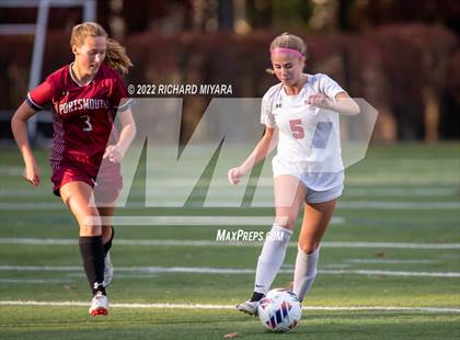 Thumbnail 3 in Bedford vs Portsmouth (NHIAA D1 Semifinal) photogallery.