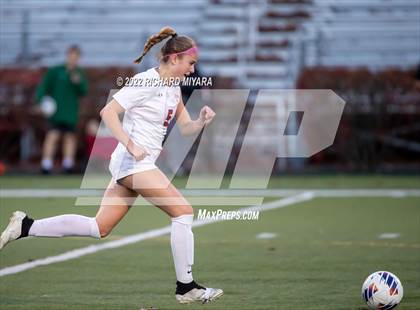 Thumbnail 3 in Bedford vs Portsmouth (NHIAA D1 Semifinal) photogallery.