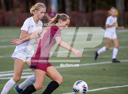 Thumbnail 2 in Bedford vs Portsmouth (NHIAA D1 Semifinal) photogallery.