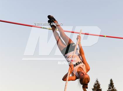 Thumbnail 2 in CIF State Track and Field Championships (Girls Pole Vault Qualifying) photogallery.
